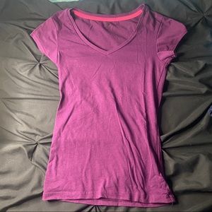 Purple fitting t-shirt